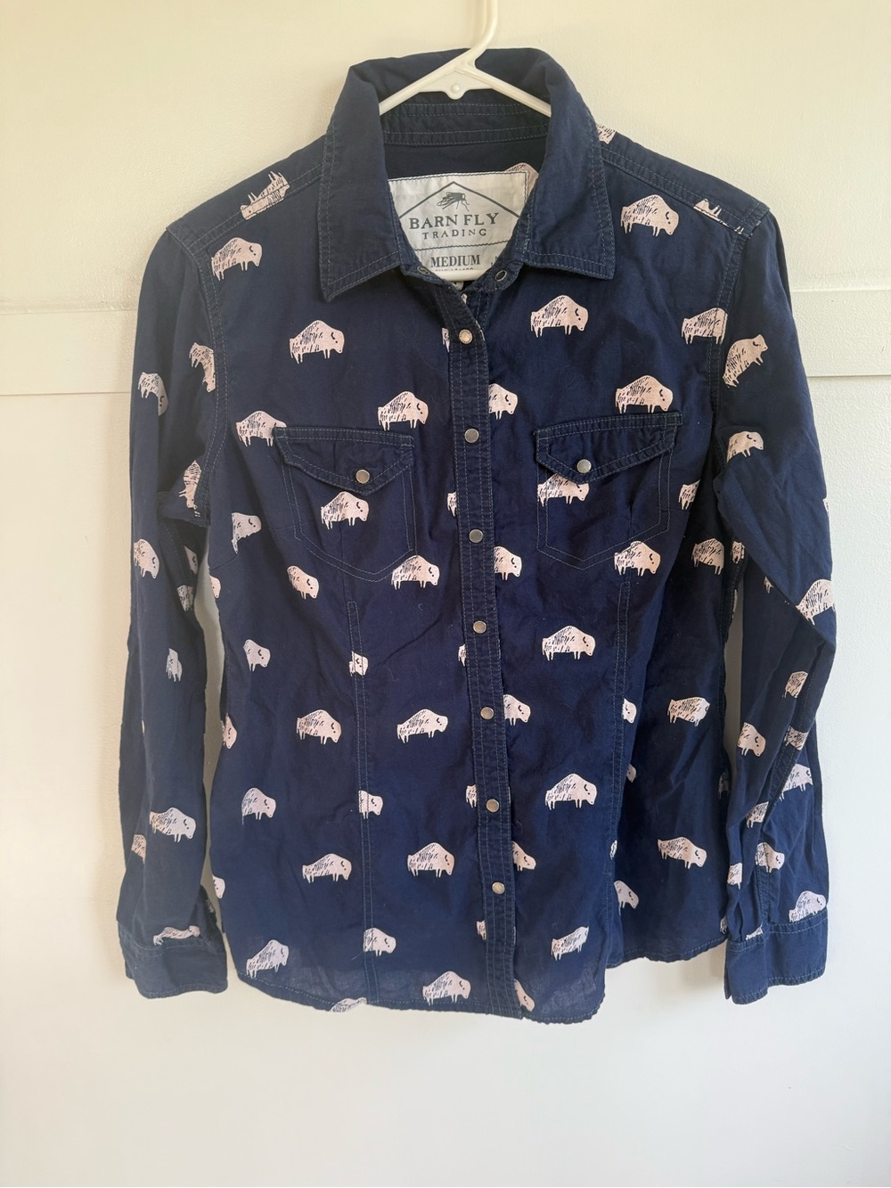 Barn Fly Trading Women's Medium Buffalo Print Navy Western Snap Button Up Shirt